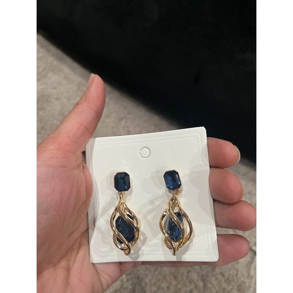 navy blue earrings gold chandelier earrings dark blue wedding crystal earrings - Picture 9 of 9